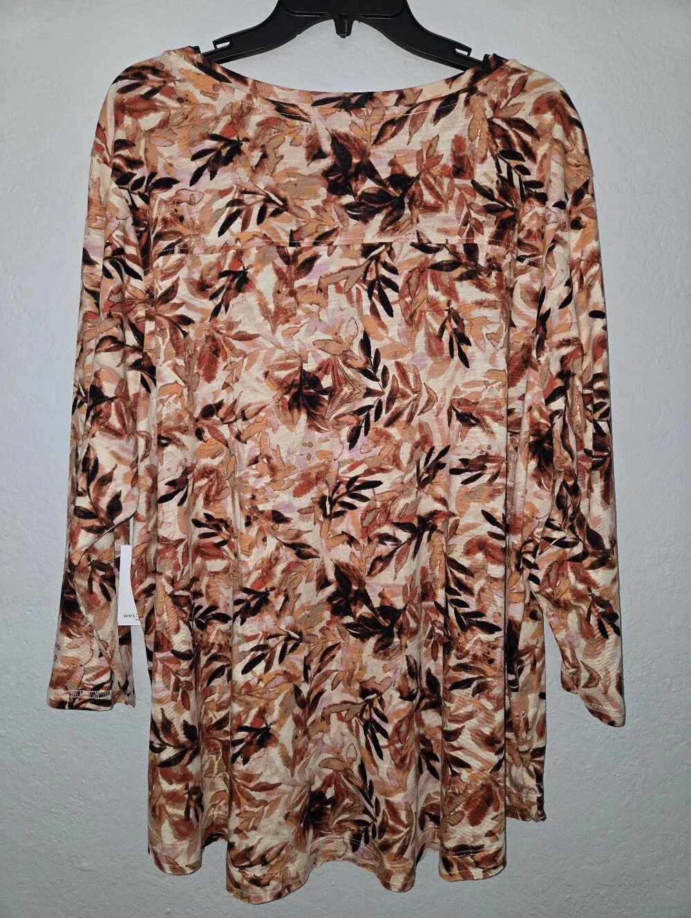 Westbound 3/4 Sleeve Tunic Top With An Autumn Print NWT - Picture 3 of 3